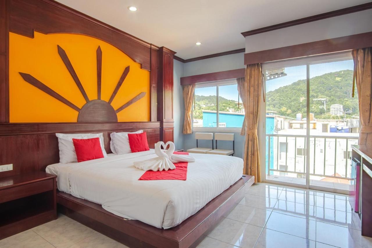 Art Mansion Patong Hotel Exterior photo