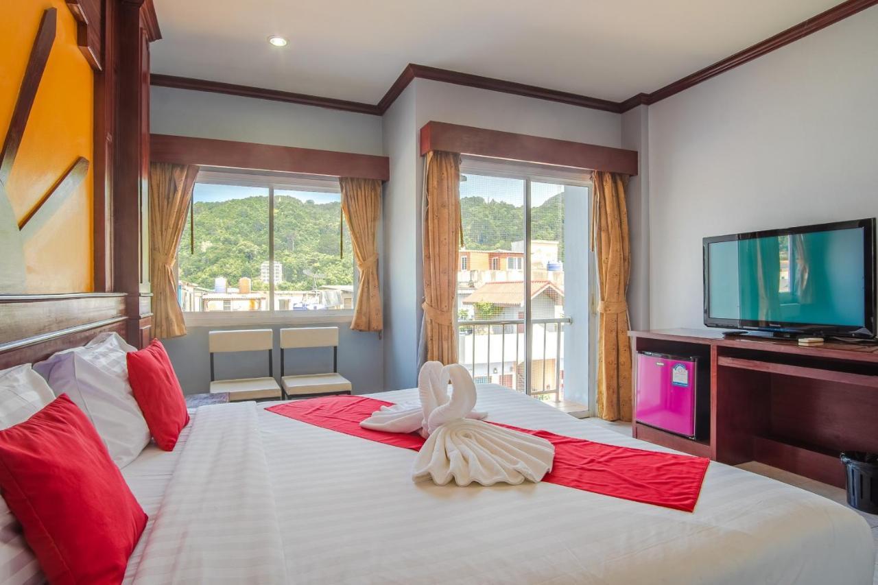 Art Mansion Patong Hotel Exterior photo